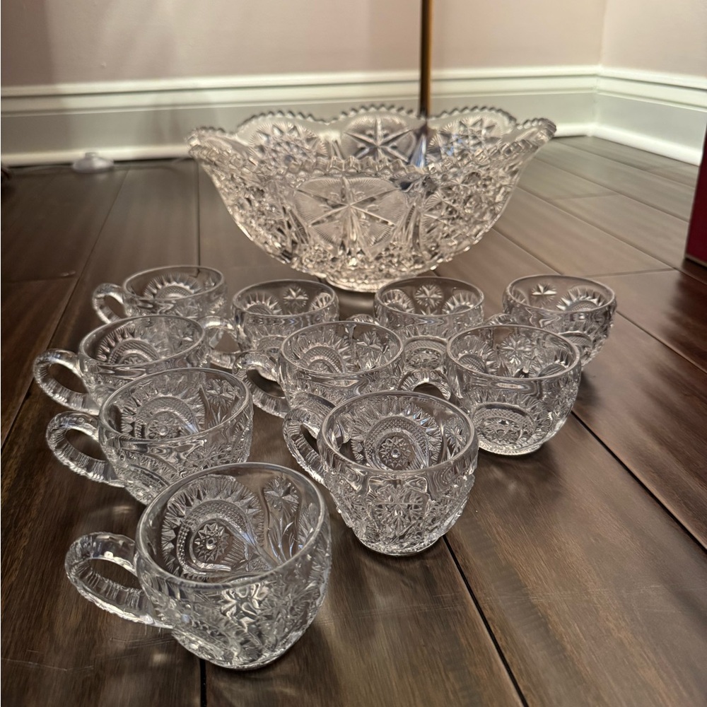 Punchbowl with ten glasses